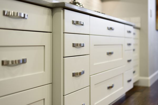 Pueblo Cabinet Service